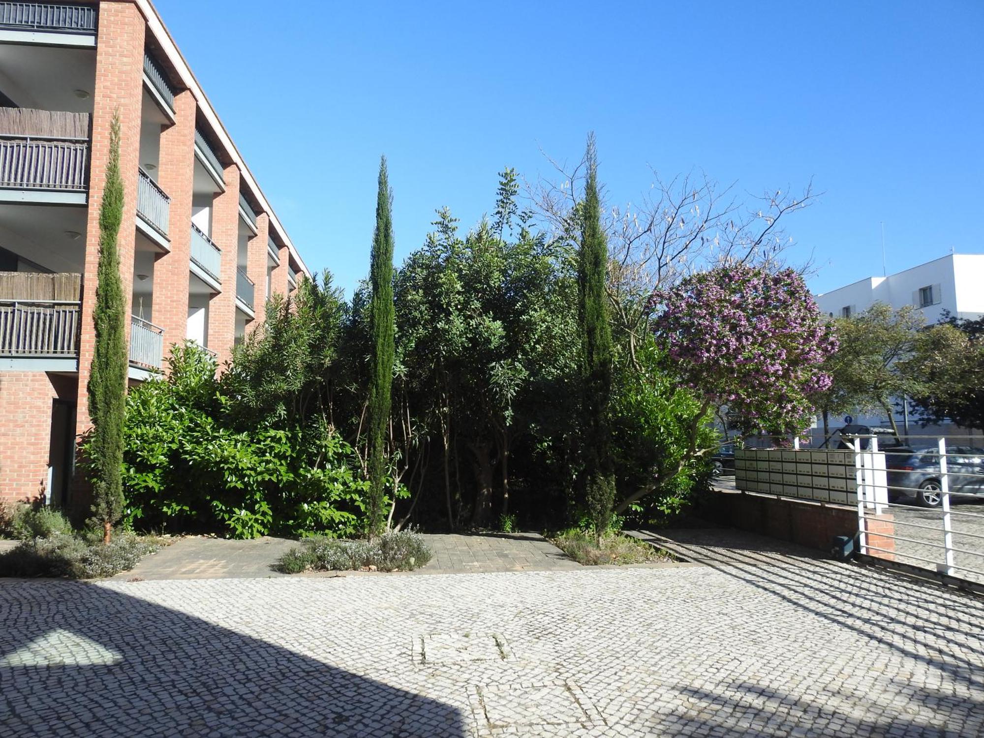 Factory Yellow By Marina De Apartamento *